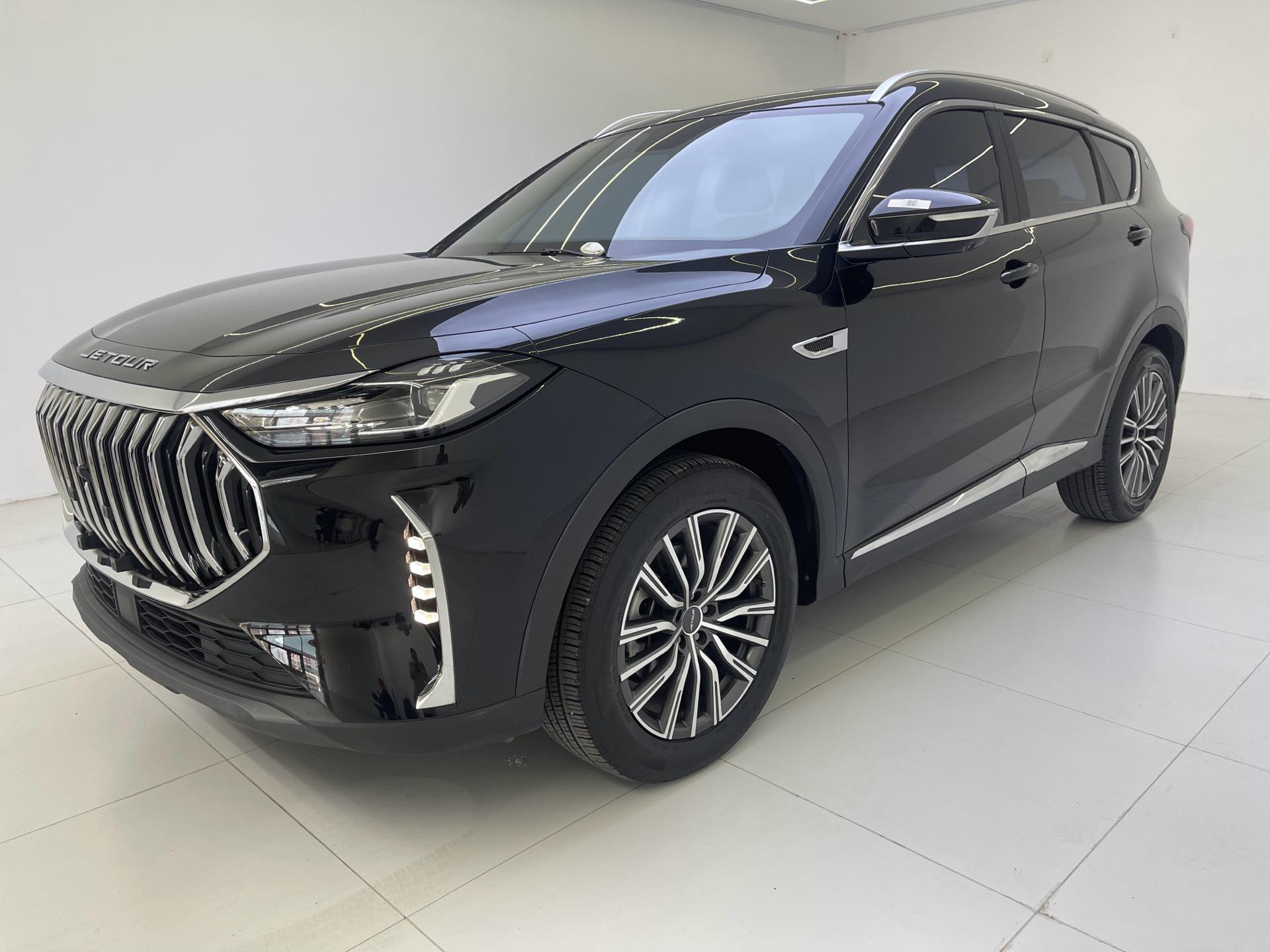 Jetour X70 PLUS 2023 car image 
