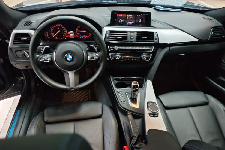 BMW 3 Series GT 2019 #10 BMW 3 Series GT 2019 car image #10