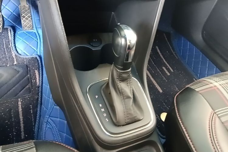Volkswagen Polo 2018 #14 Volkswagen Polo 2018 car image #14