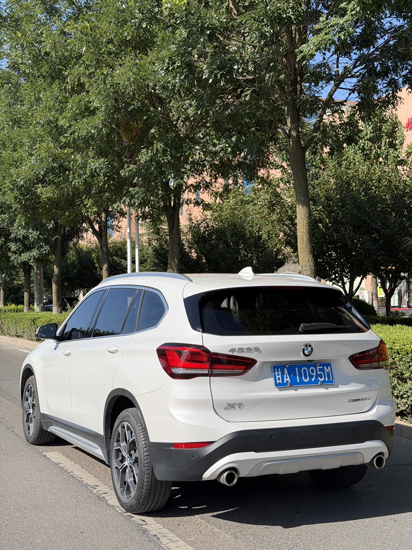 BMW X1 2021 imagen de coche #7