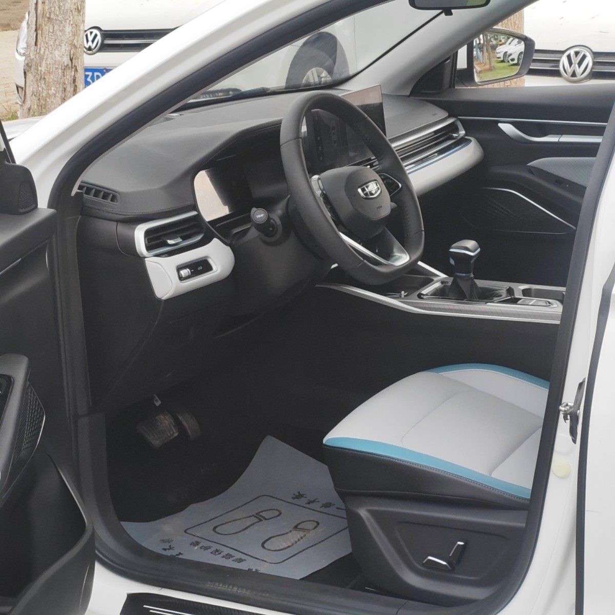 GEELY Emgrand 2024 car image #4
