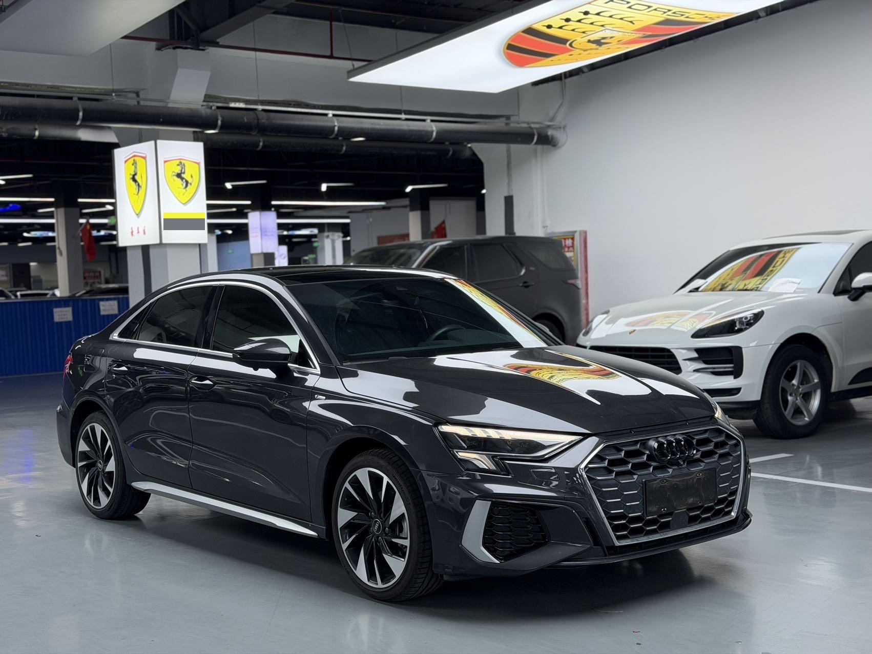 2023 immagine di auto #3