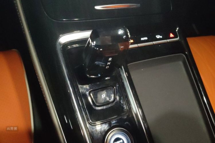GEELY Boyue L 2025 car image #16