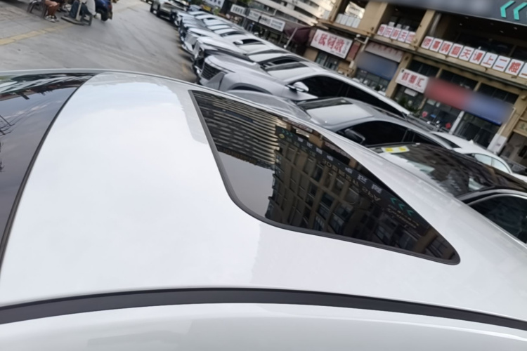GEELY Binray 2026 #25 GEELY Binray 2026 car image #25