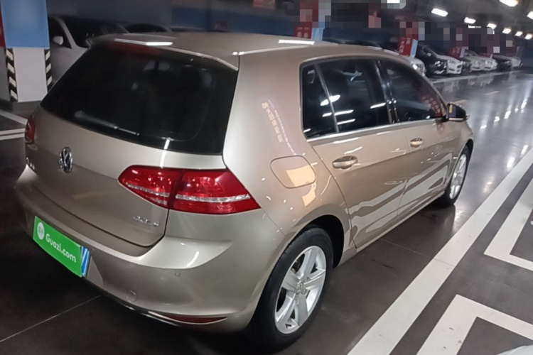 Volkswagen Golf 2015 car image #7
