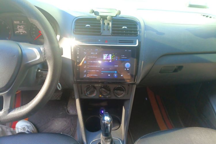 Volkswagen Polo 2018 #15 Volkswagen Polo 2018 car image #15