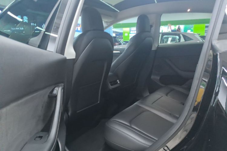 Tesla Model Y 2021 #17 Tesla Model Y 2021 car image #17