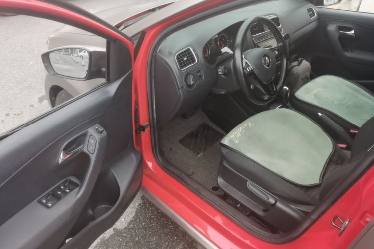Volkswagen Polo 2019 #12 Volkswagen Polo 2019 car image #12