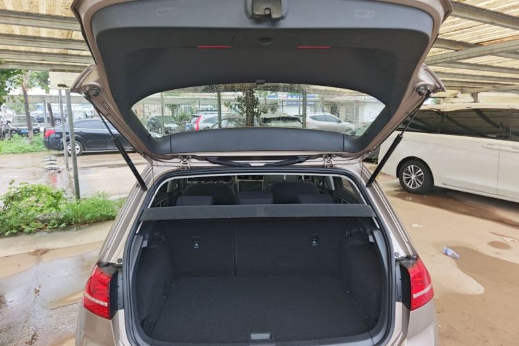 Volkswagen Golf 2015 car image #19