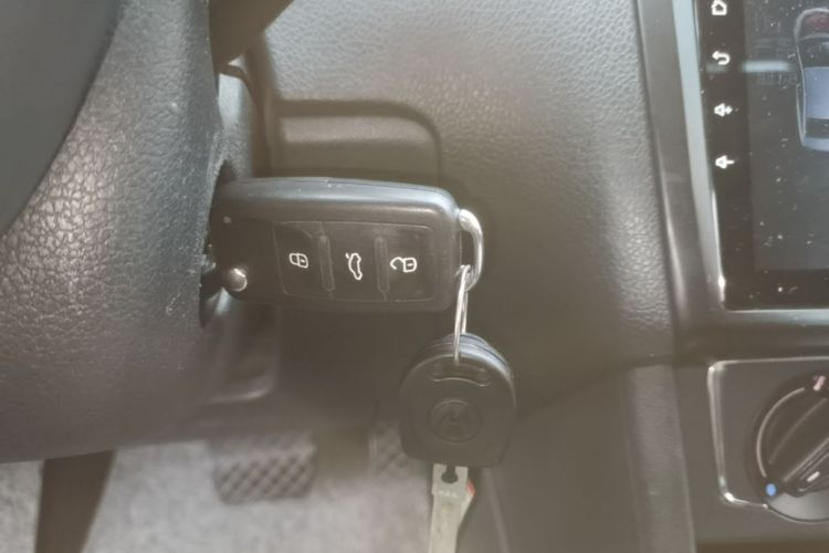 Volkswagen Polo 2019 #14 Volkswagen Polo 2019 car image #14