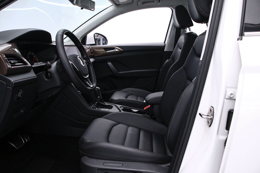 Volkswagen Tharu 2021 #3 Volkswagen Tharu 2021 صورة سيارة #3