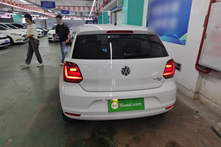 Volkswagen Polo 2019 car image #4
