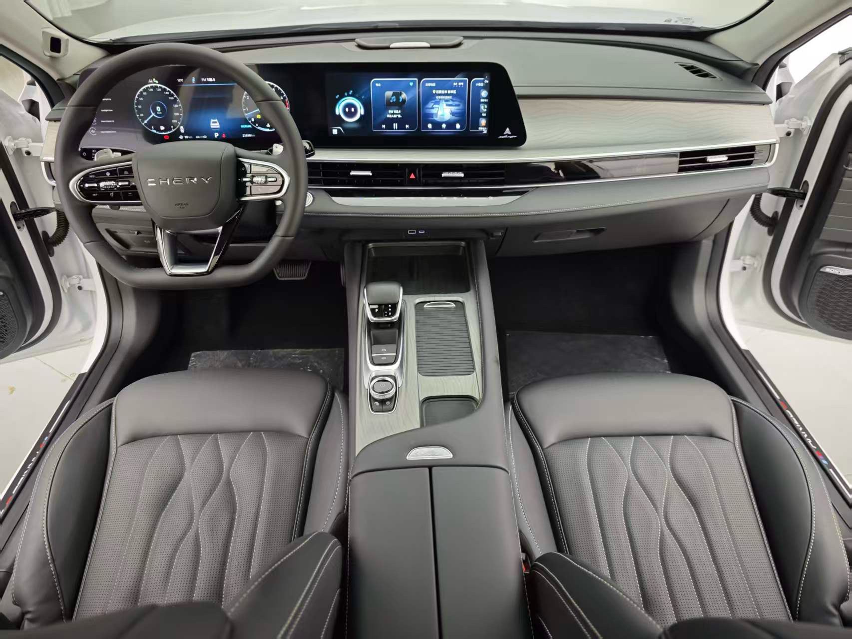 Chery Arrizo 8 2023 immagine di auto #3