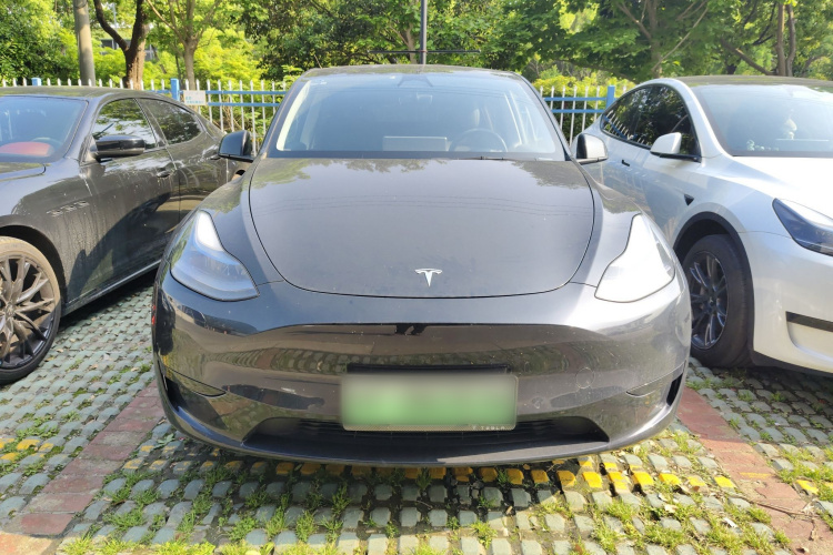 Tesla Model Y 2023 #3 Tesla Model Y 2023 immagine di auto #3
