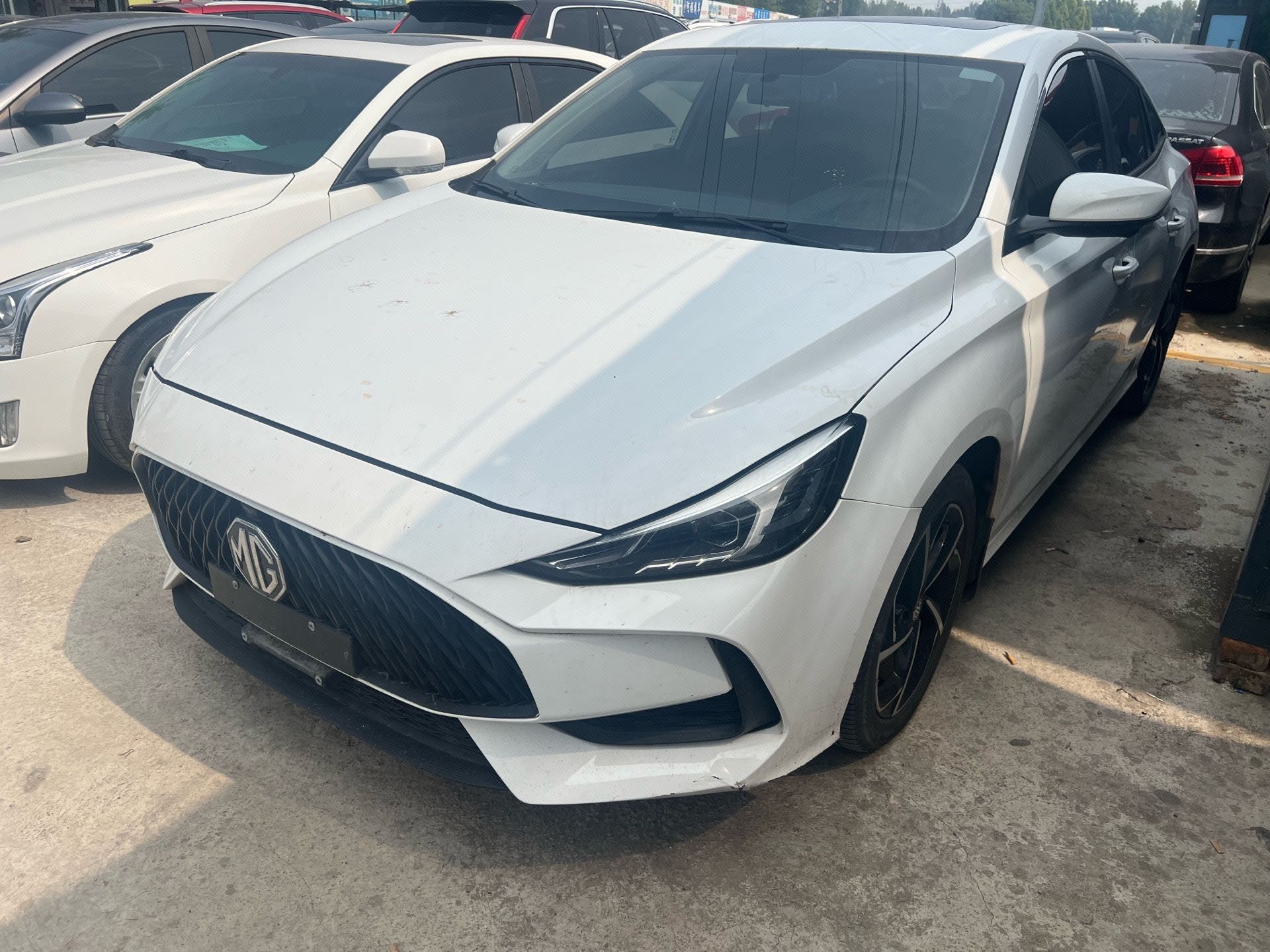 MG 5 2021 immagine di auto 
