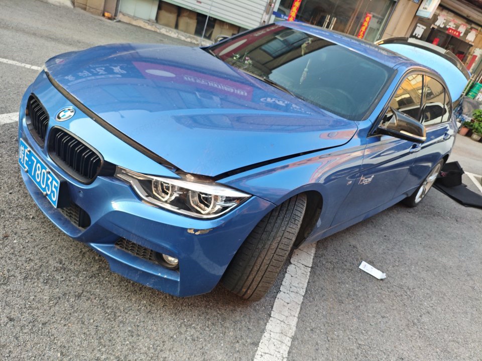 BMW 3 Series 2016 BMW 3 Series 2016 car image