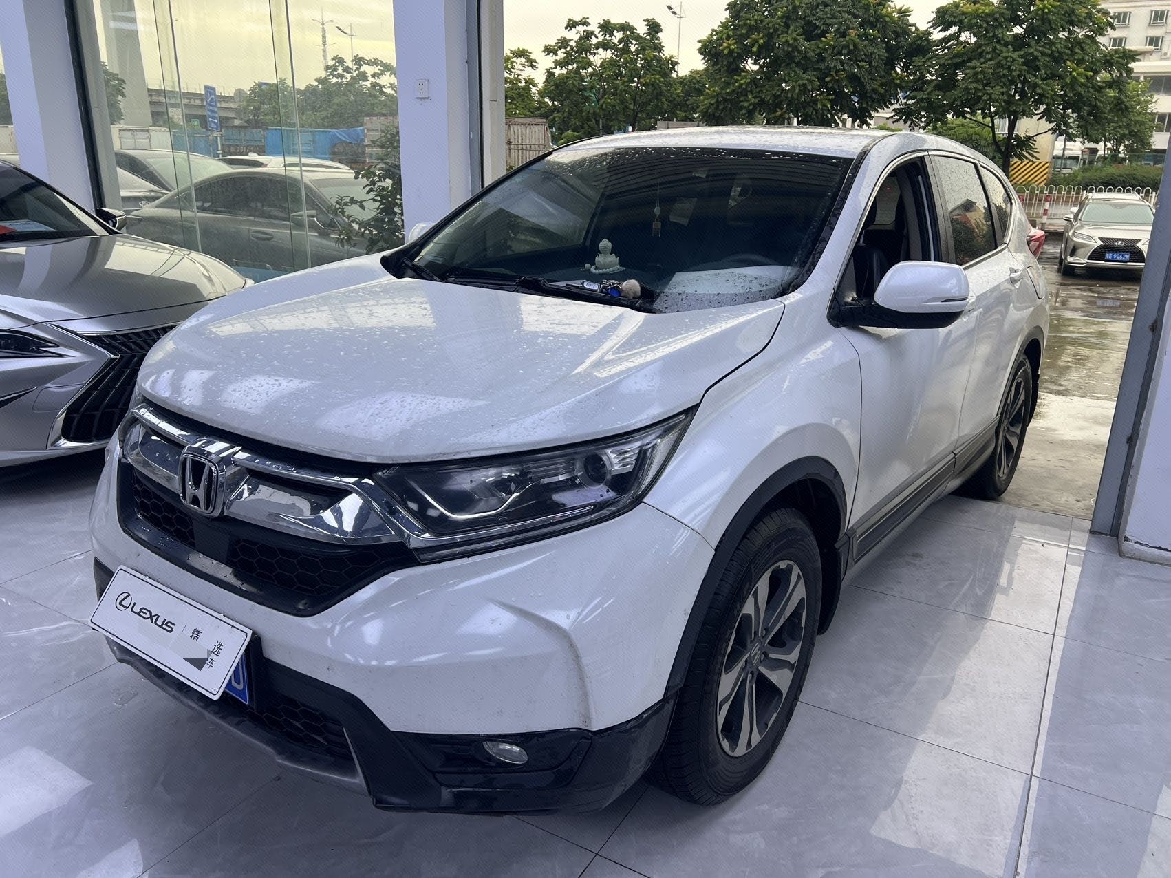 Honda CR-V 2019 car image 