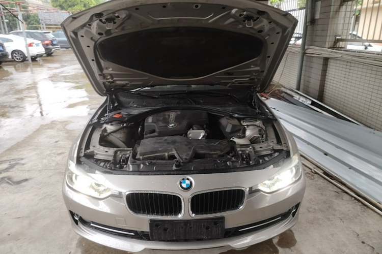 BMW 3 Series 2015 #28 BMW 3 Series 2015 car image #28