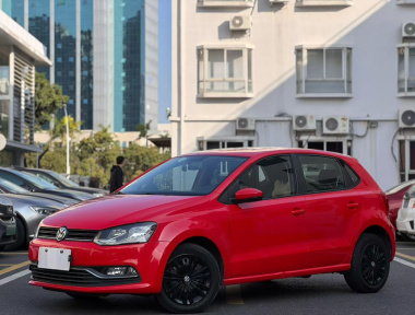 Volkswagen Polo 2018 car image 