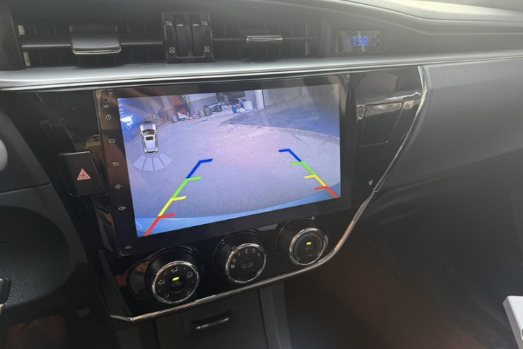 Toyota Corolla 2017 #21 Toyota Corolla 2017 car image #21