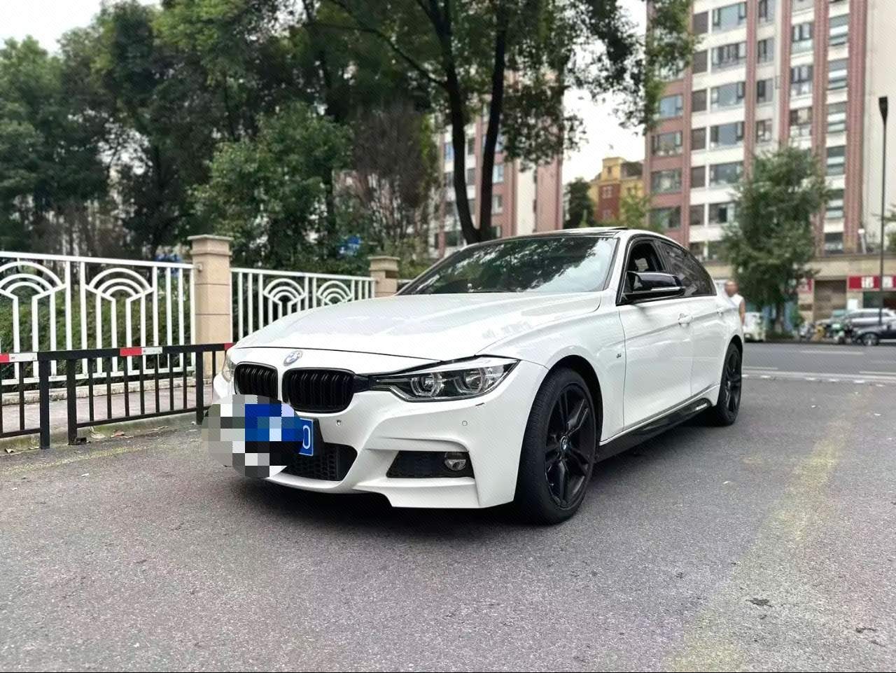 BMW 3 Series 2017 BMW 3 Series 2017 car image