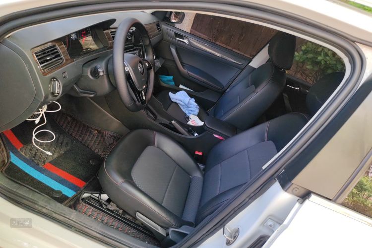 Volkswagen Santana 2017 #17 Volkswagen Santana 2017 car image #17