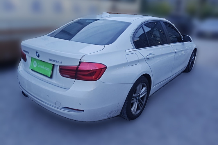 BMW 3 Series 2017 #7 BMW 3 Series 2017 car image #7
