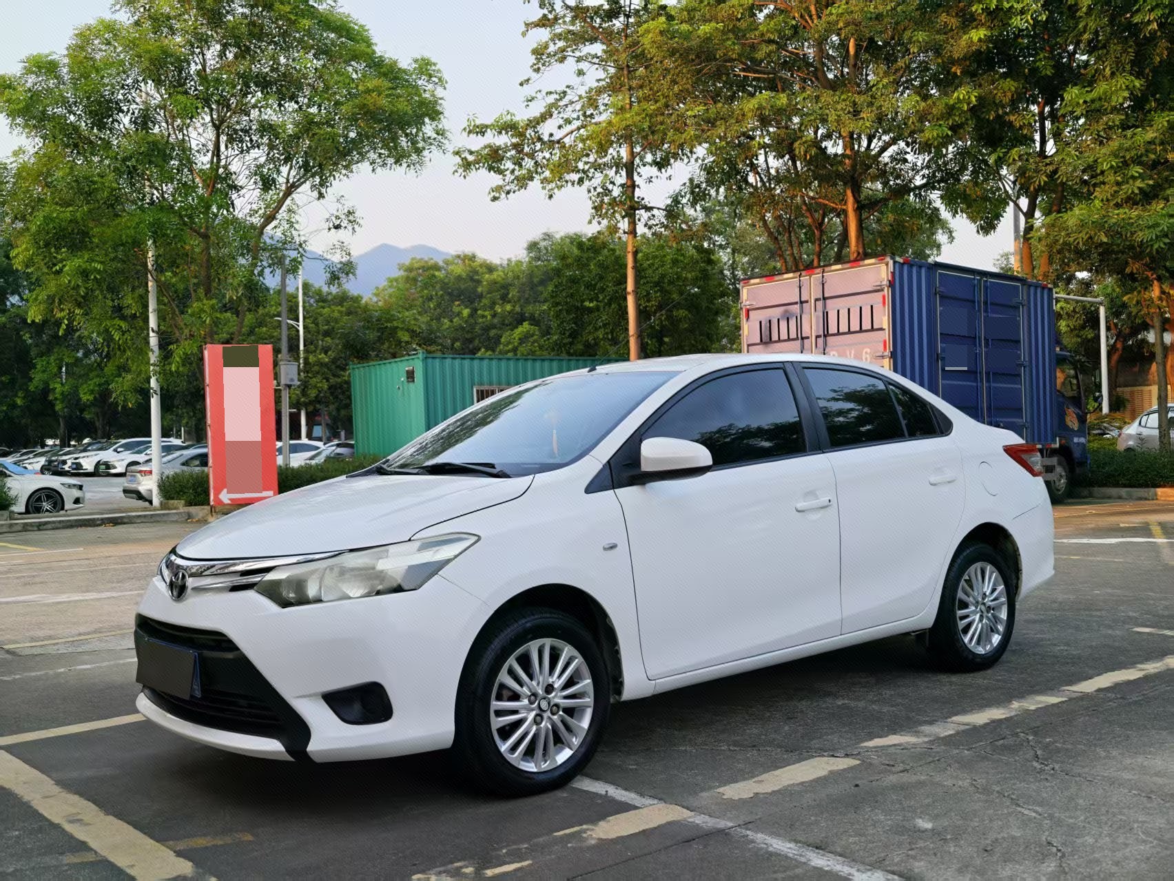 Toyota Vios 2014 Toyota Vios 2014 car image