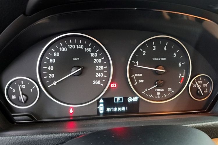 BMW 3 Series 2015 #13 BMW 3 Series 2015 car image #13