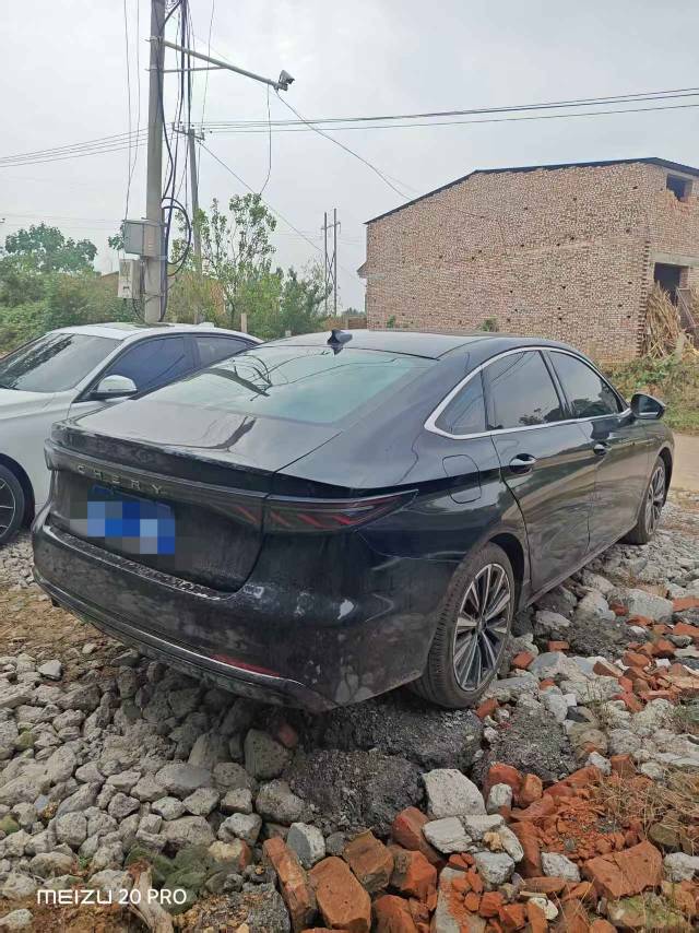 2025 car image #6