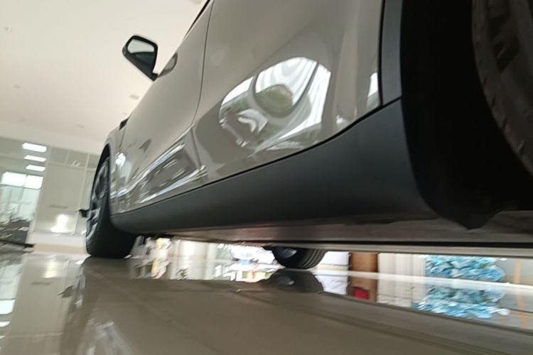 Tesla Model Y 2022 #27 Tesla Model Y 2022 car image #27