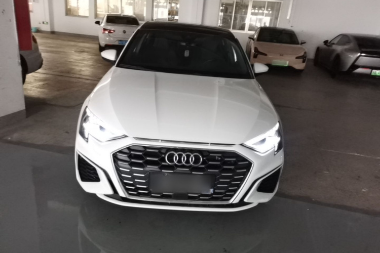 Audi A3 2024 car image #3