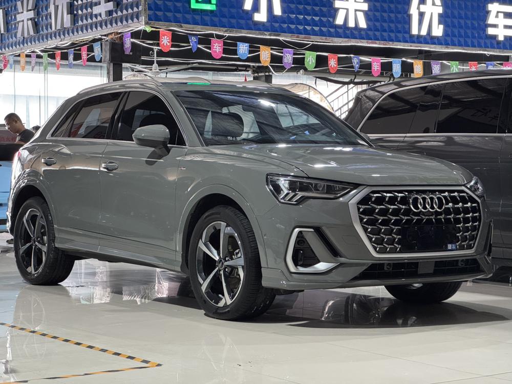 Audi Q3 2025 #3 Audi Q3 2025 car image #3