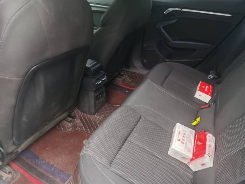 2022 immagine di auto #5