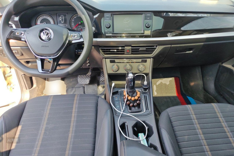 Volkswagen Lavida 2019 #11 Volkswagen Lavida 2019 car image #11
