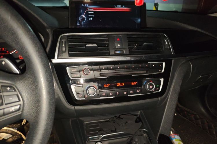 BMW 3 Series 2017 #15 BMW 3 Series 2017 image de voiture #15