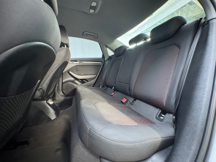 Audi A3 2018 car image #6