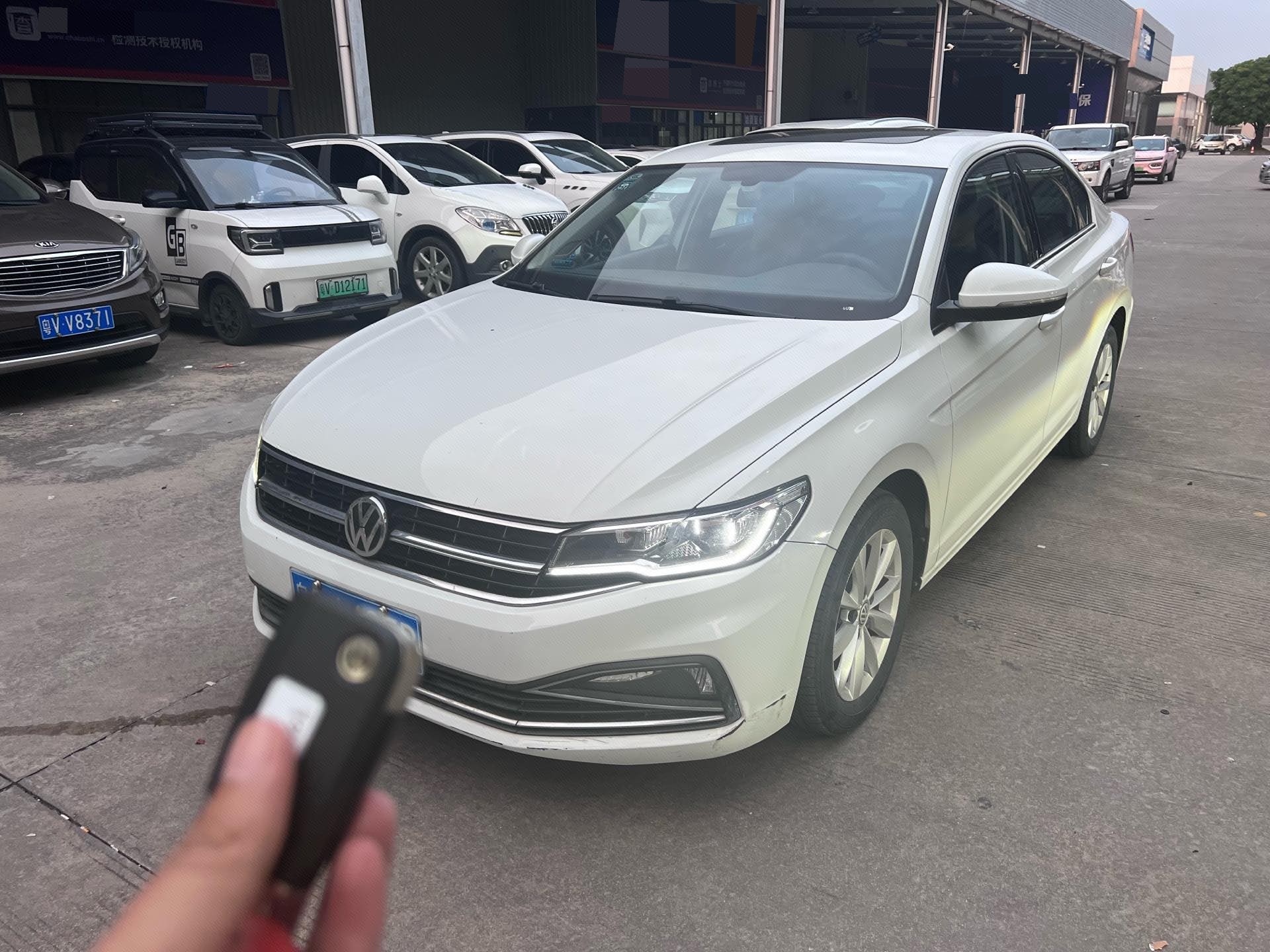 Volkswagen Bora 2019 Volkswagen Bora 2019 car image