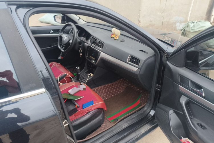 Volkswagen Lavida 2017 car image #21