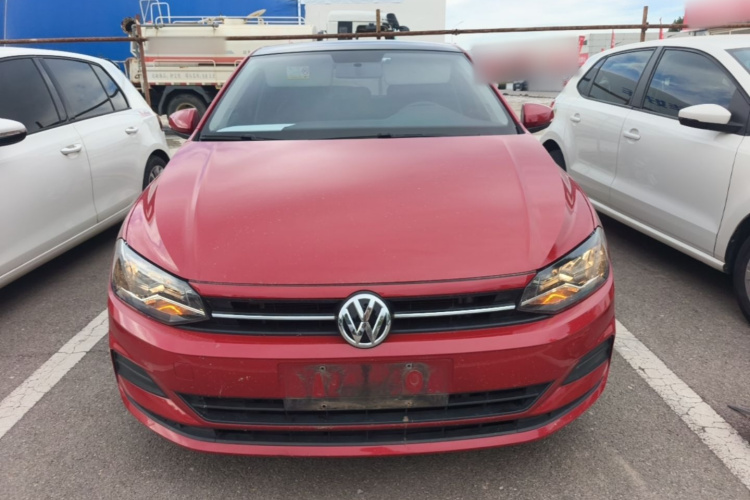 Volkswagen Polo 2019 car image #3