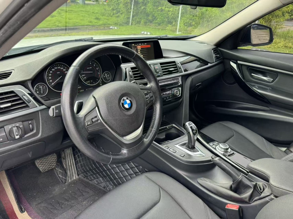 BMW 3 Series 2017 #8 BMW 3 Series 2017 car image #8