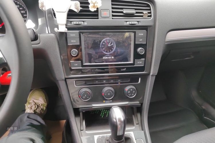 Volkswagen Golf 2018 #15 Volkswagen Golf 2018 car image #15