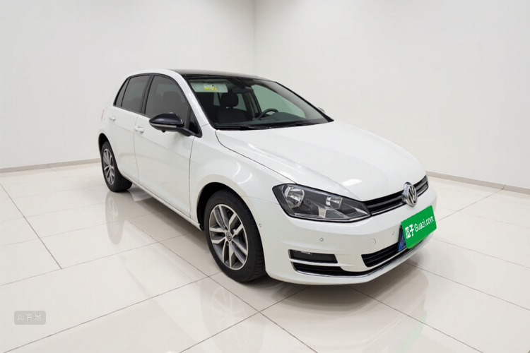 Volkswagen Golf 2017 car image #4