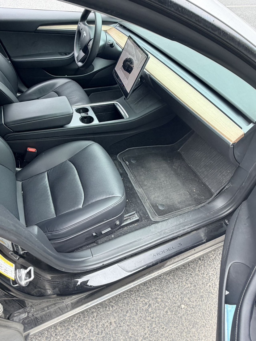 Tesla Model 3 2022 car image #4