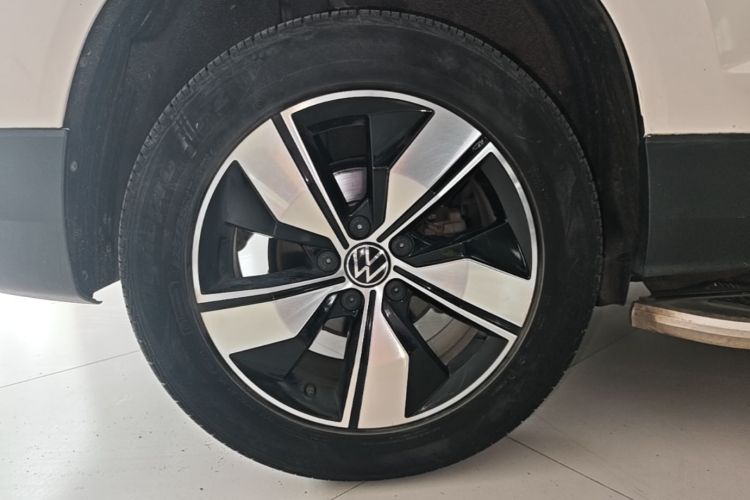 Volkswagen Tharu 2022 #10 Volkswagen Tharu 2022 car image #10
