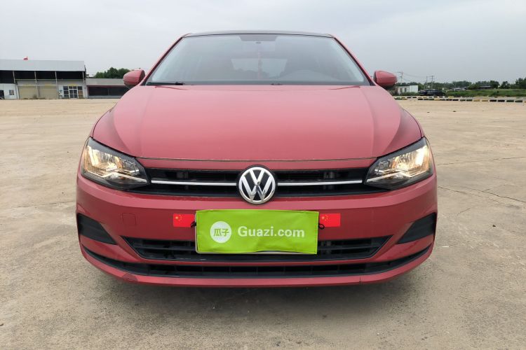 Volkswagen Polo 2021 car image #3