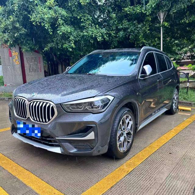 BMW X1 2021 car image 