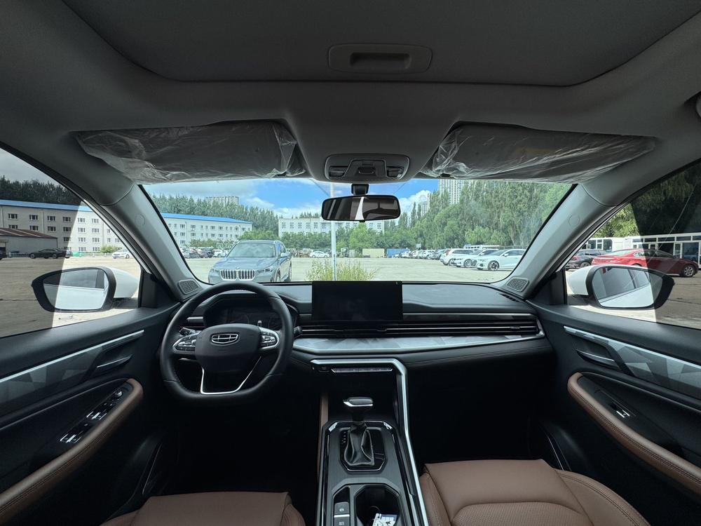 GEELY Vision X6 2024 car image #15