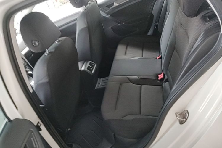 Volkswagen Golf 2017 #17 Volkswagen Golf 2017 car image #17