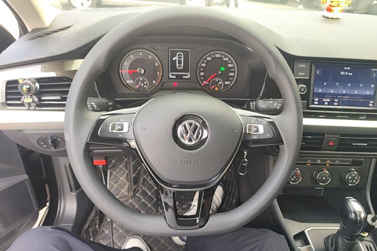 Volkswagen Lavida 2019 #15 Volkswagen Lavida 2019 car image #15